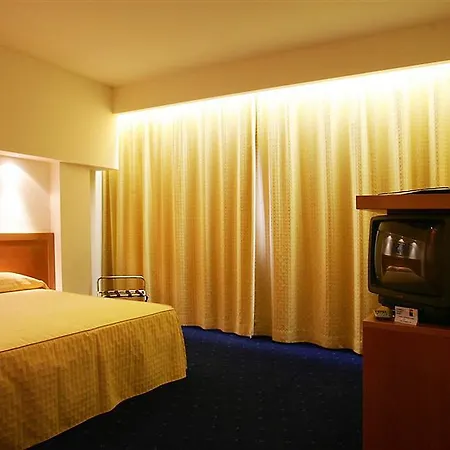 Planet Hotel 4*